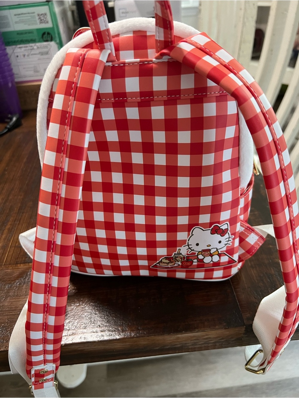 Hello Kitty Loungefly Backpack - Picture 5 of 7